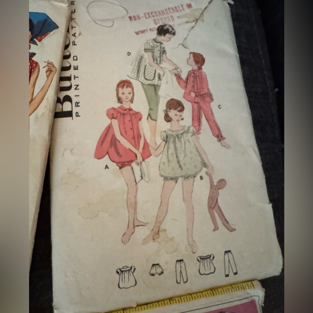 Vintage McCall's and Simplicity Sewing Patterns - Picture 7 of 9